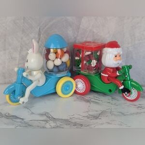 Bubble Gum Bunny & Santa With Moving Parts Never Opened Set Of Two
